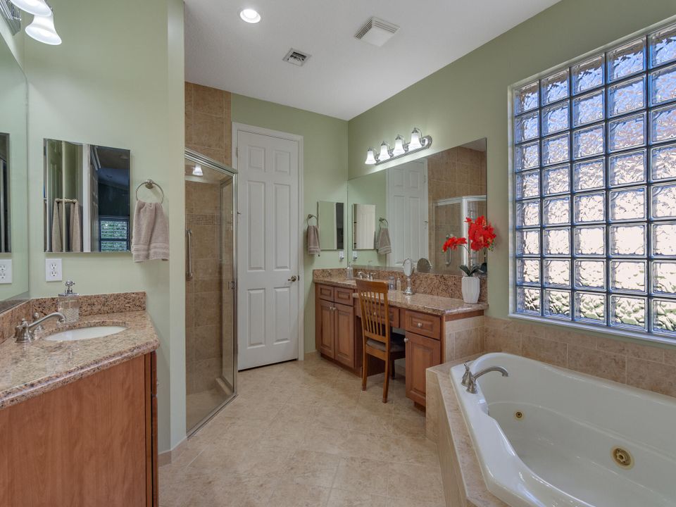 待售: $400,000 (3 贝兹, 2 浴室, 2150 平方英尺)