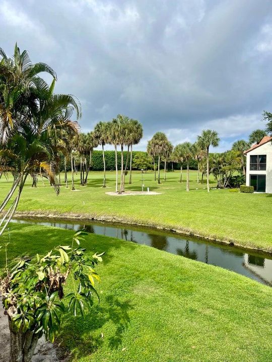 На продажу: $395,000 (3 спален, 2 ванн, 1572 Квадратных фут)