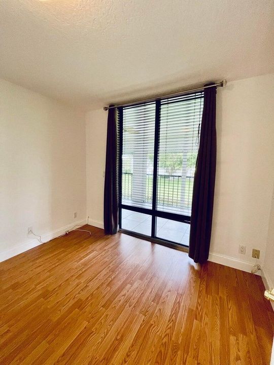 На продажу: $395,000 (3 спален, 2 ванн, 1572 Квадратных фут)