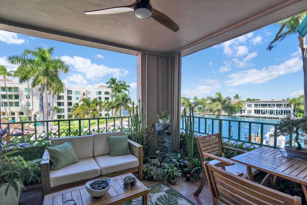 待售: $1,050,000 (2 贝兹, 2 浴室, 1630 平方英尺)