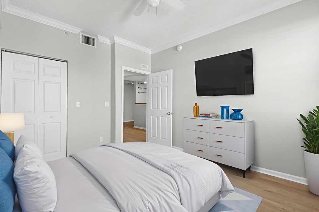 For Sale: $262,500 (1 beds, 1 baths, 760 Square Feet)