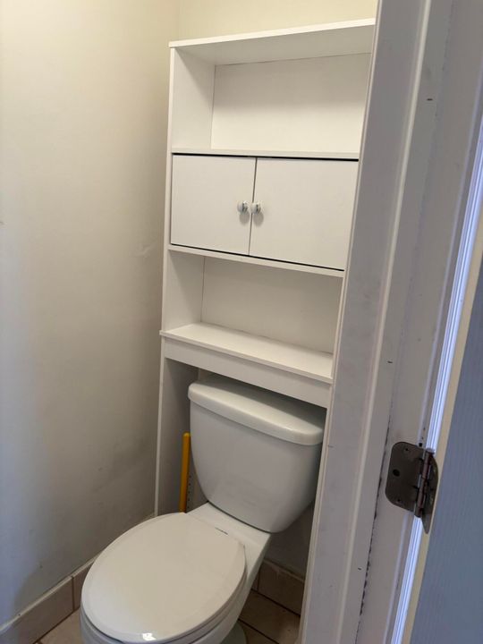 待售: $150,000 (1 贝兹, 1 浴室, 900 平方英尺)