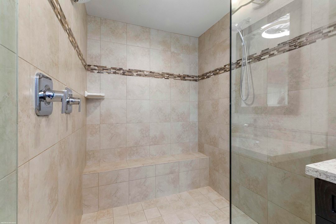 En Renta: $3,700 (3 camas, 2 baños, 2335 Pies cuadrados)