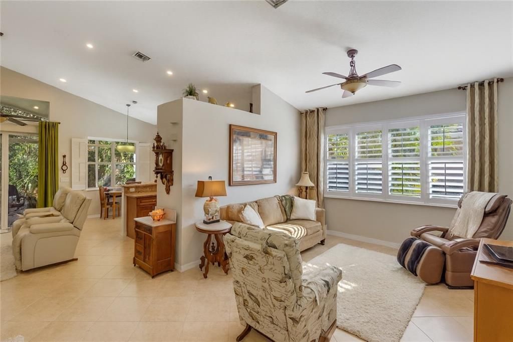 待售: $400,000 (3 贝兹, 2 浴室, 2150 平方英尺)