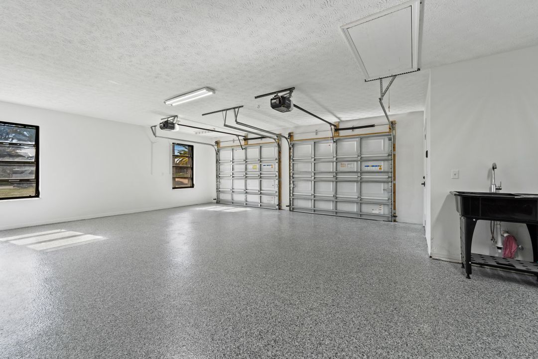 For Sale: $1,750,000 (4 beds, 3 baths, 2724 Square Feet)