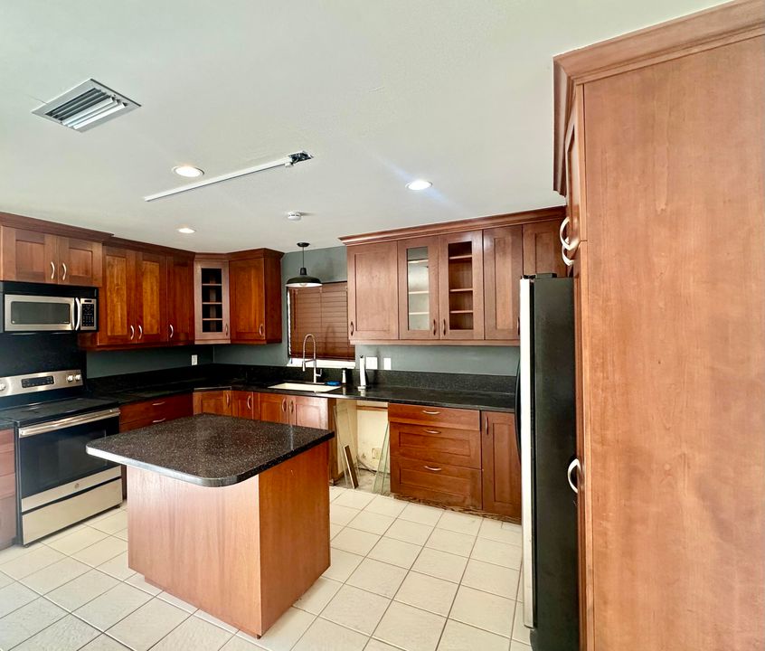 En Renta: $4,200 (3 camas, 2 baños, 1347 Pies cuadrados)