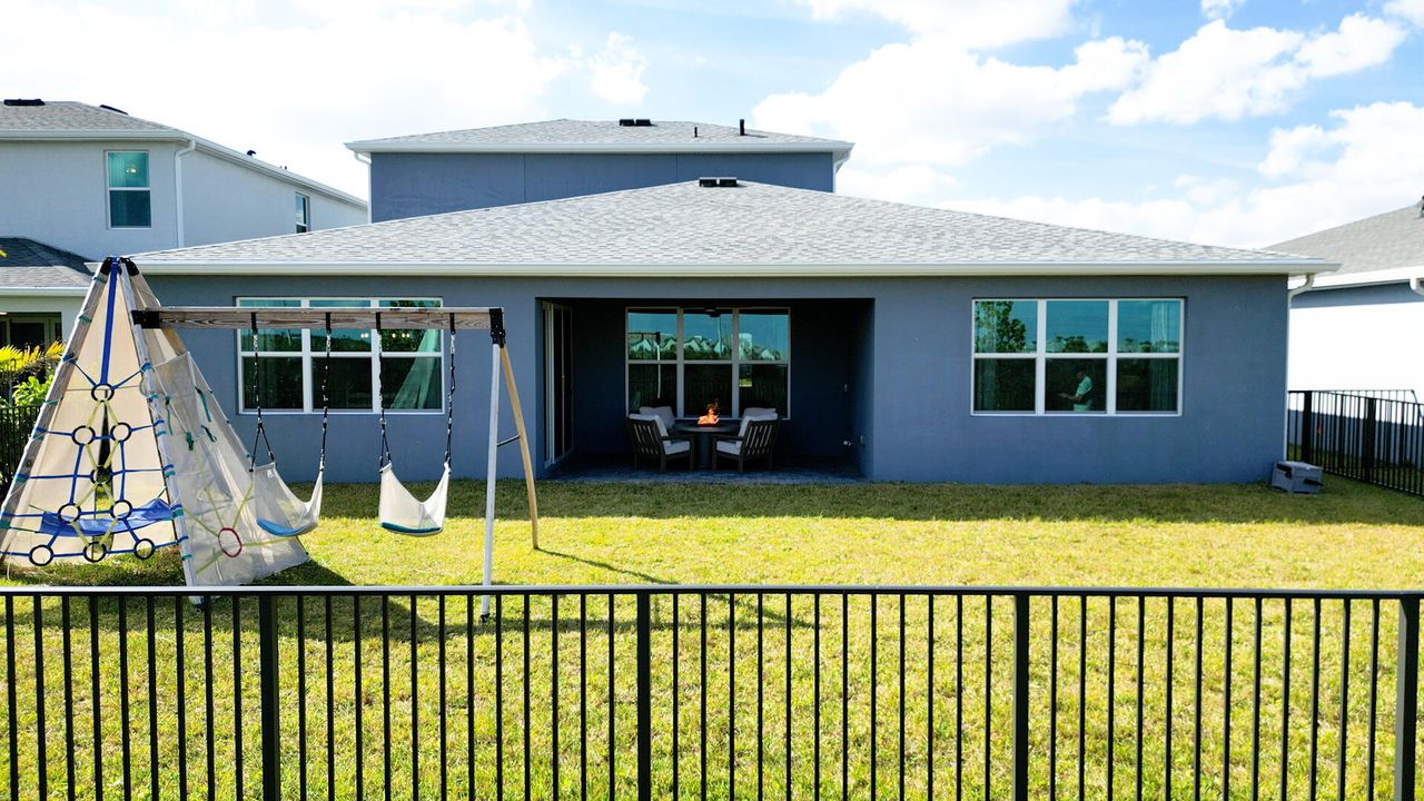 待售: $680,000 (4 贝兹, 3 浴室, 3275 平方英尺)