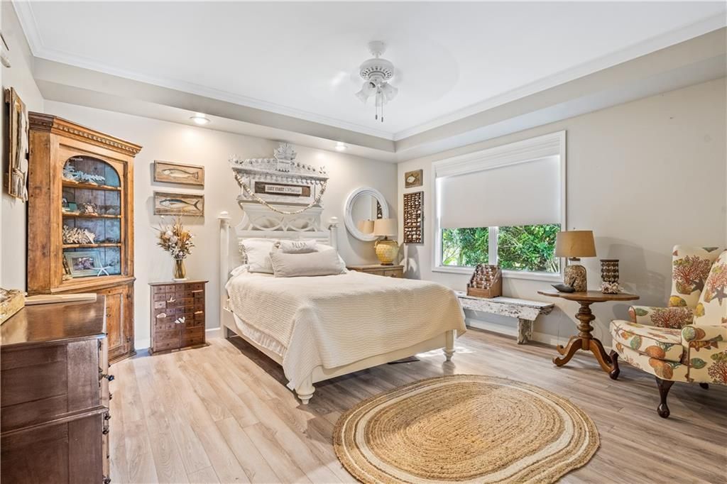 En Venta: $1,550,000 (4 camas, 3 baños, 3746 Pies cuadrados)