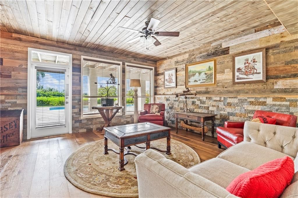 En Venta: $1,550,000 (4 camas, 3 baños, 3746 Pies cuadrados)