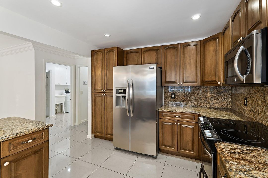 En Renta: $7,800 (2 camas, 2 baños, 2155 Pies cuadrados)