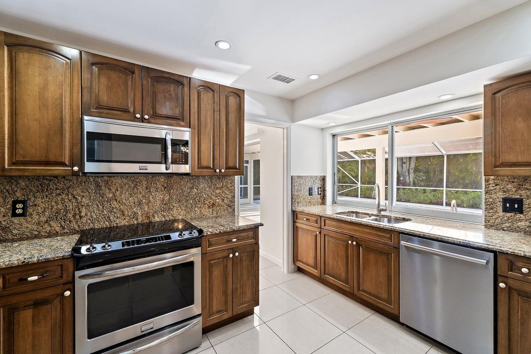 En Renta: $7,800 (2 camas, 2 baños, 2155 Pies cuadrados)