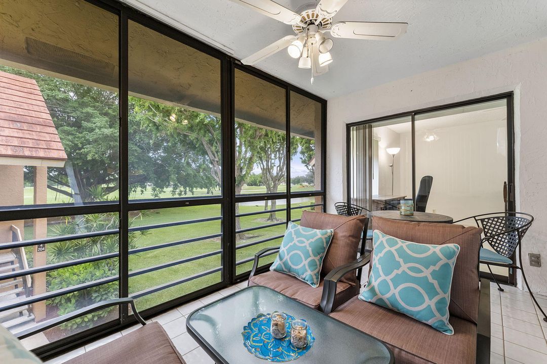 待售: $175,000 (2 贝兹, 2 浴室, 1196 平方英尺)