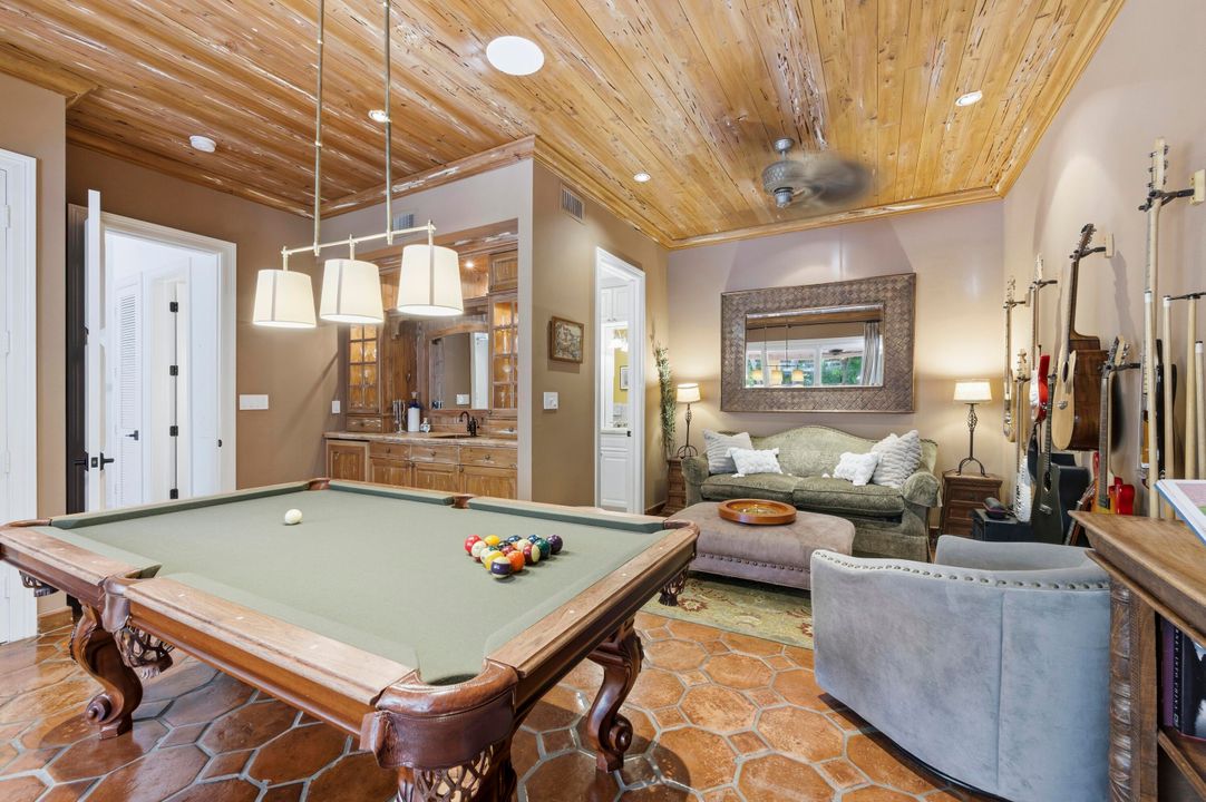 For Sale: $10,000,000 (5 beds, 5 baths, 4916 Square Feet)