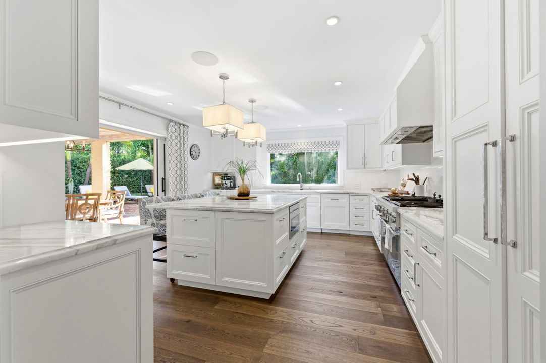 For Sale: $10,000,000 (5 beds, 5 baths, 4916 Square Feet)