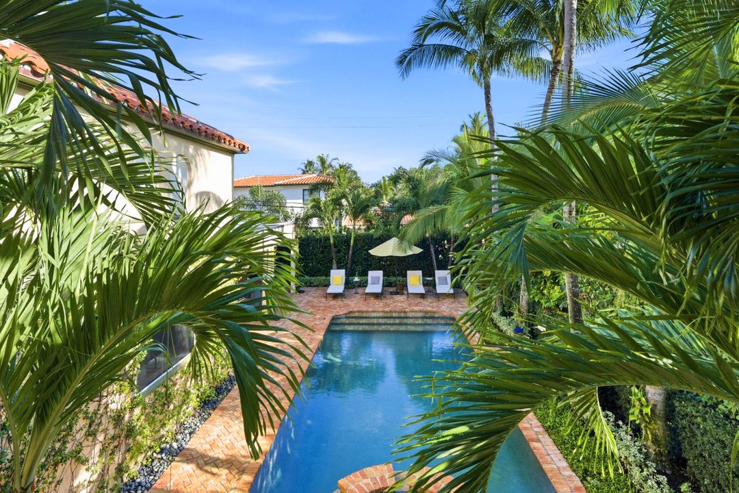 For Sale: $10,000,000 (5 beds, 5 baths, 4916 Square Feet)