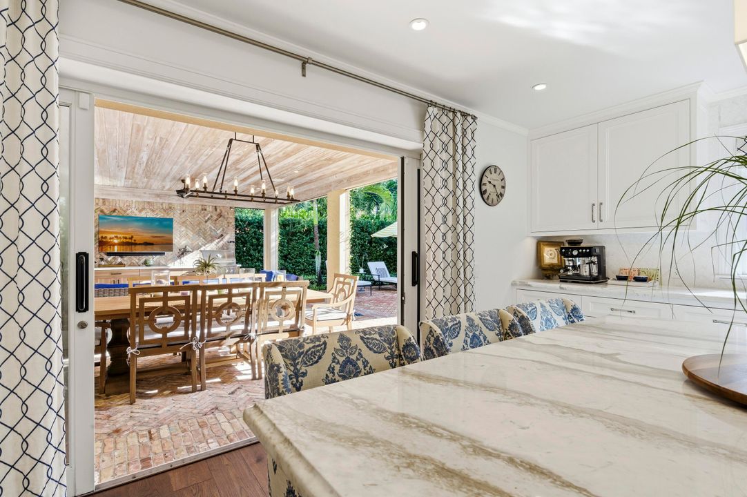 For Sale: $10,000,000 (5 beds, 5 baths, 4916 Square Feet)