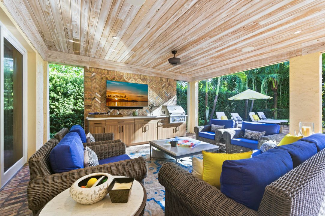 For Sale: $10,000,000 (5 beds, 5 baths, 4916 Square Feet)