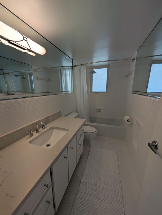 En Venta: $1,649,000 (2 camas, 2 baños, 953 Pies cuadrados)