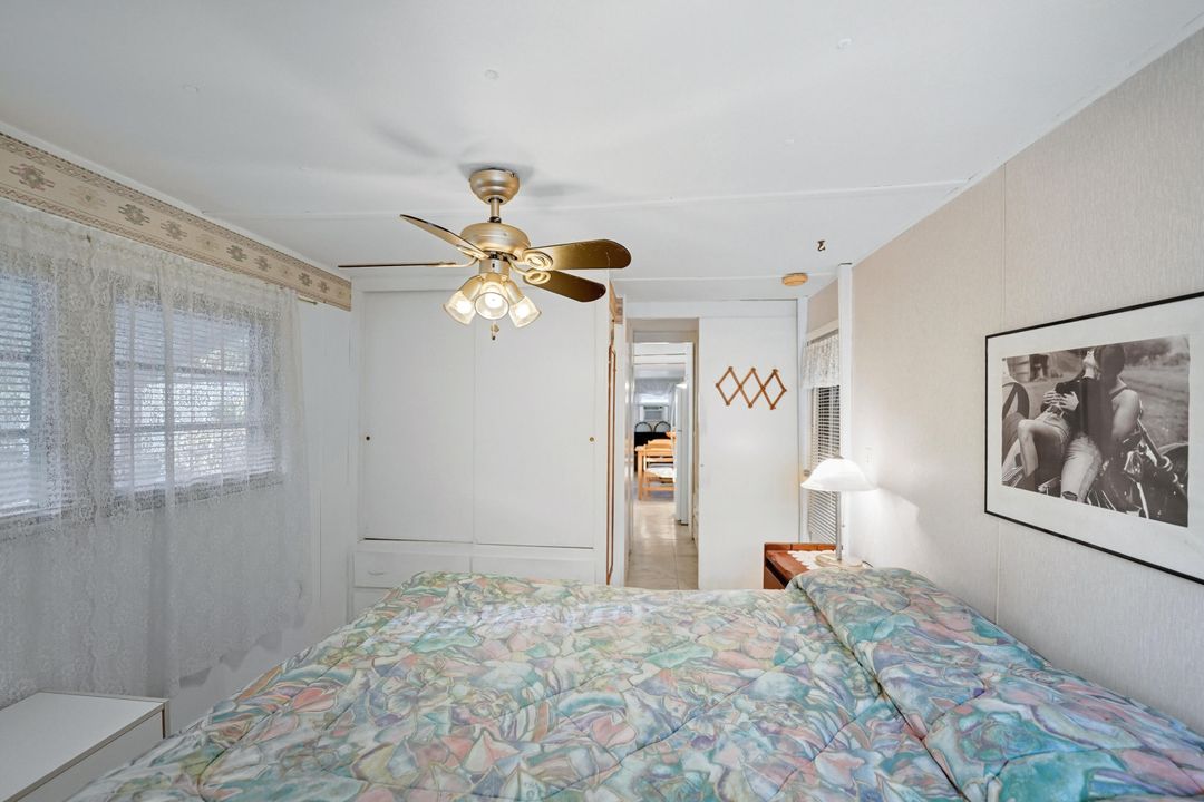 待售: $250,000 (2 贝兹, 2 浴室, 952 平方英尺)