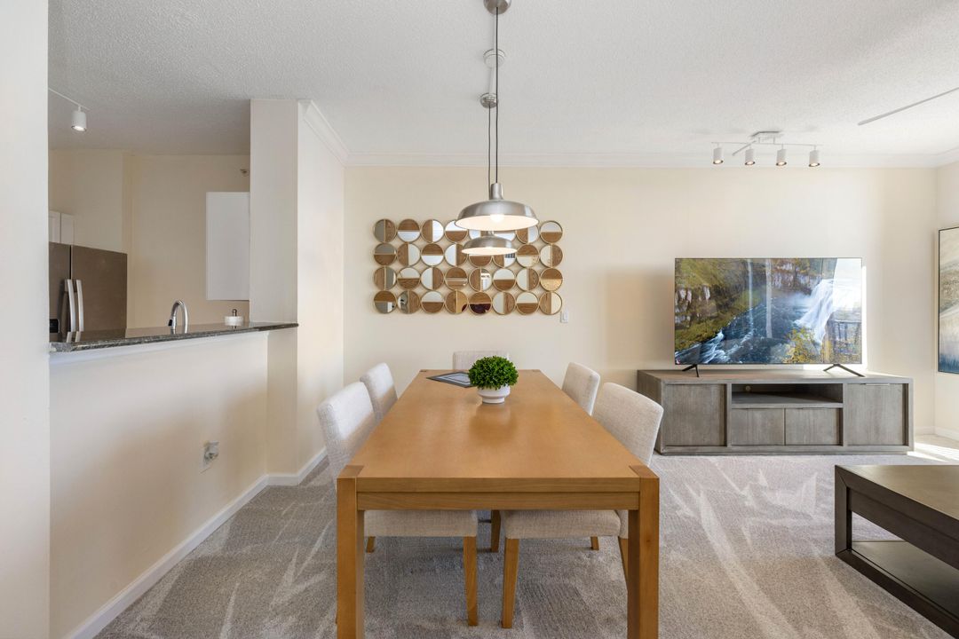 En Venta: $449,000 (1 camas, 1 baños, 706 Pies cuadrados)