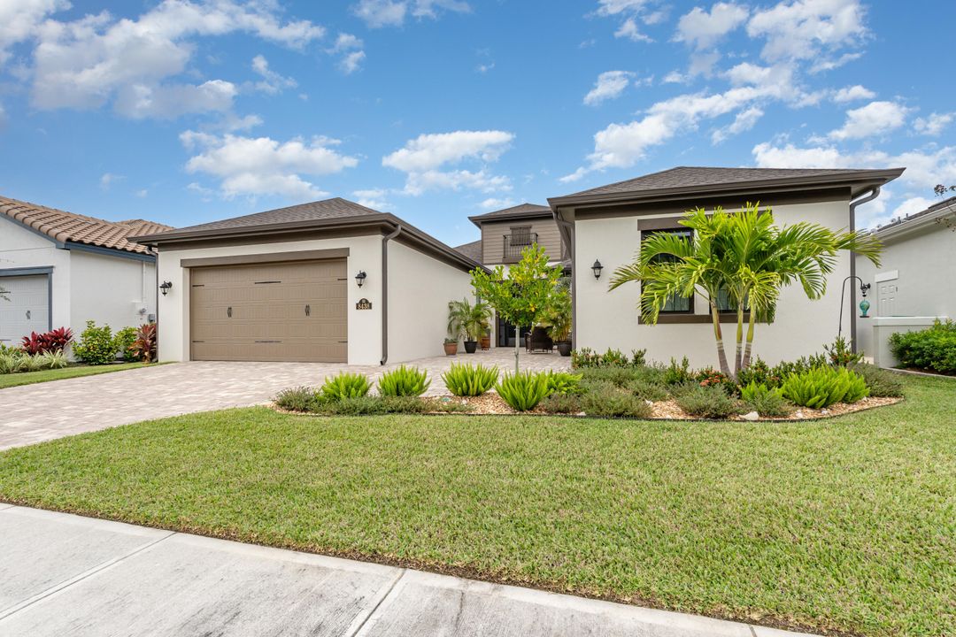 待售: $838,000 (4 贝兹, 3 浴室, 2536 平方英尺)