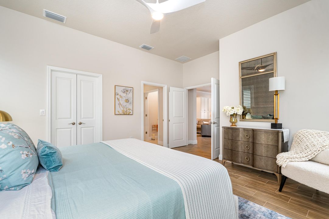 待售: $838,000 (4 贝兹, 3 浴室, 2536 平方英尺)