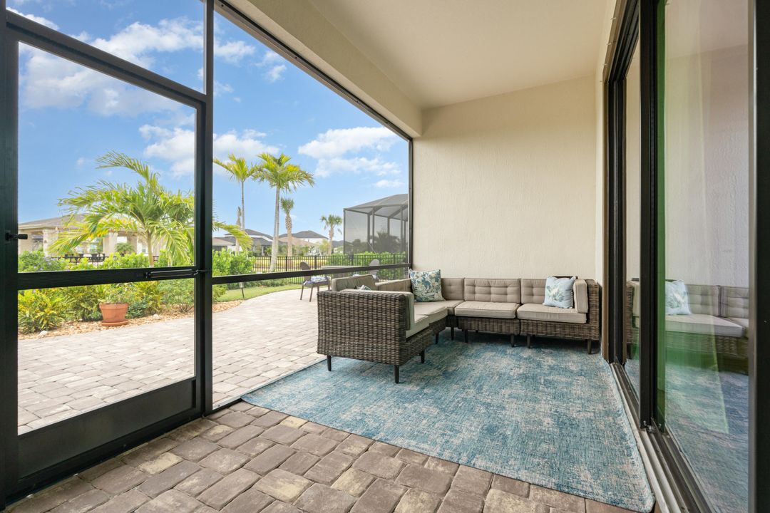 待售: $838,000 (4 贝兹, 3 浴室, 2536 平方英尺)