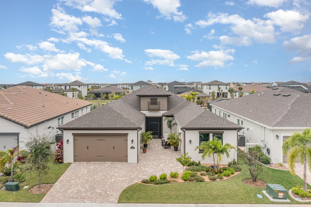 待售: $838,000 (4 贝兹, 3 浴室, 2536 平方英尺)