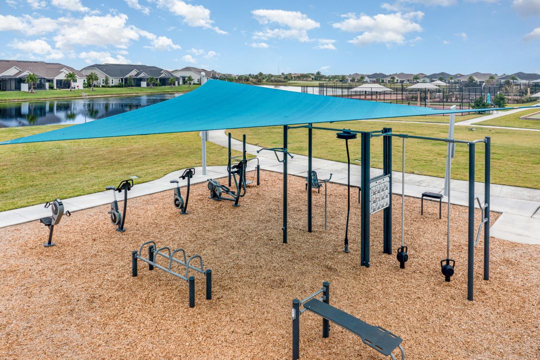 待售: $838,000 (4 贝兹, 3 浴室, 2536 平方英尺)