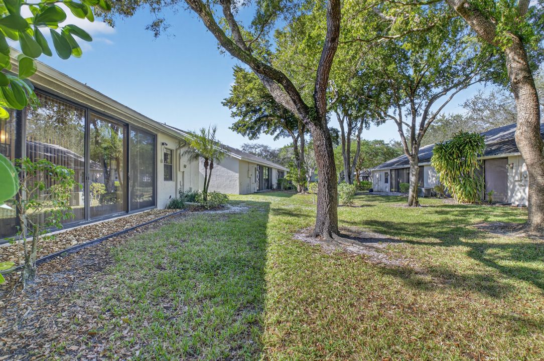 En Venta: $385,000 (2 camas, 2 baños, 1619 Pies cuadrados)