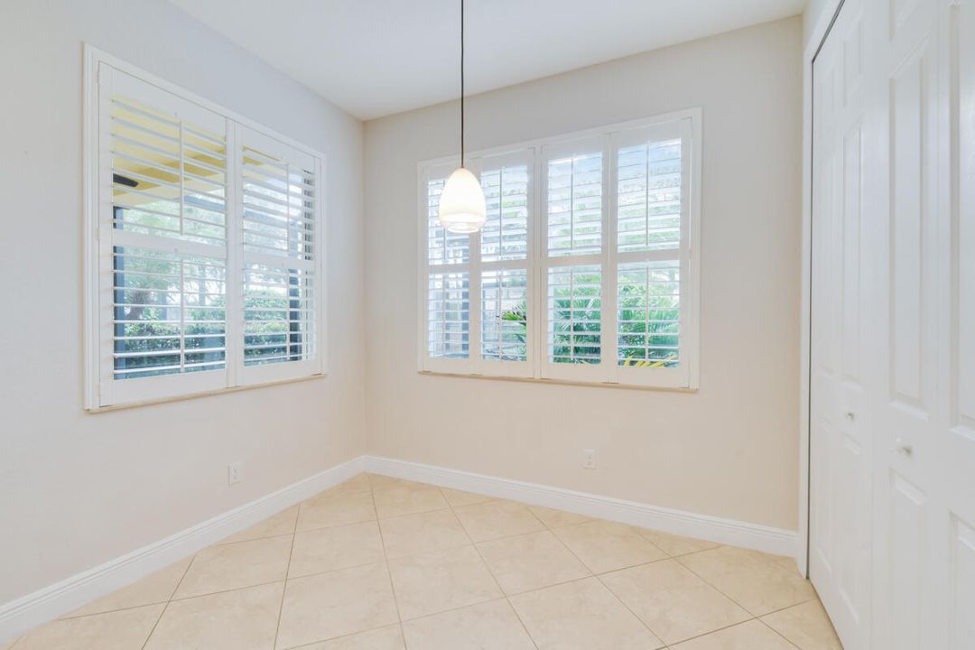 En Renta: $4,850 (3 camas, 2 baños, 1939 Pies cuadrados)