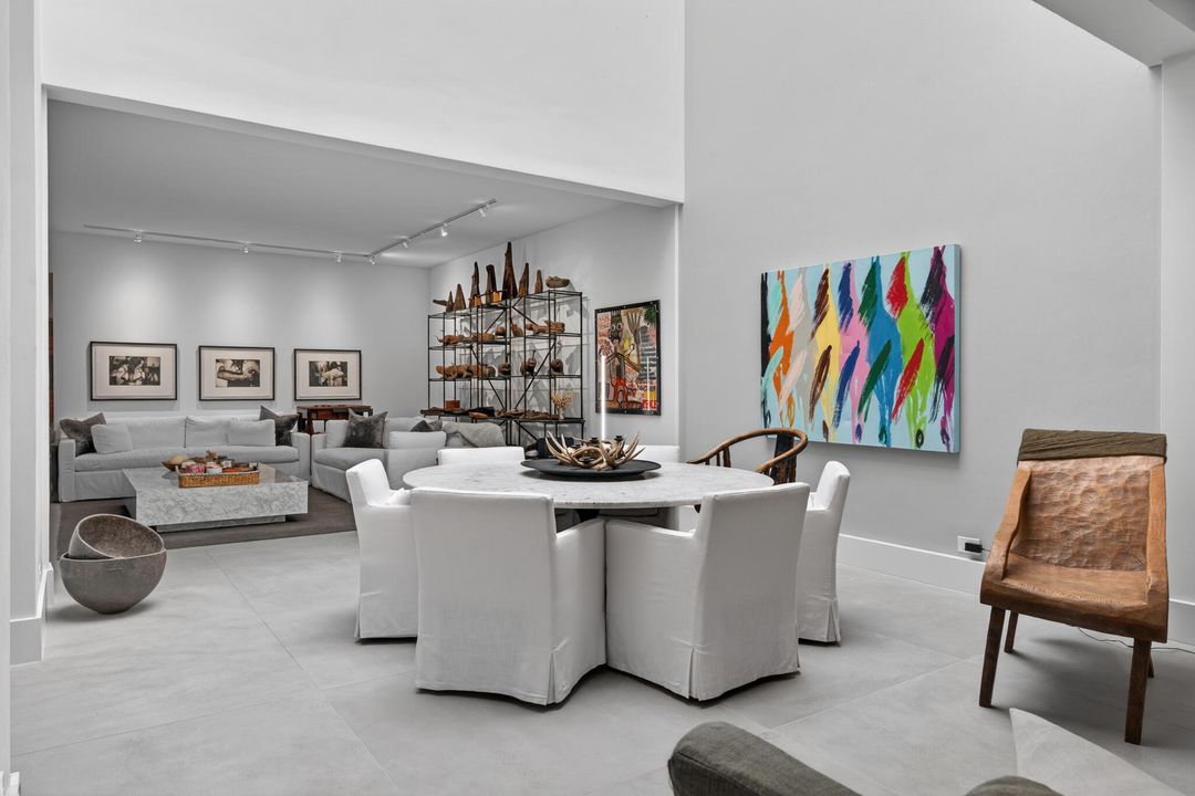 For Sale: $13,495,000 (3 beds, 4 baths, 4282 Square Feet)