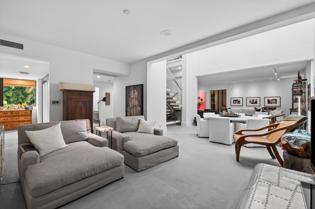 For Sale: $13,495,000 (3 beds, 4 baths, 4282 Square Feet)