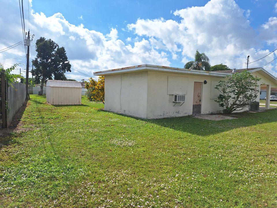 待售: $350,000 (3 贝兹, 2 浴室, 1570 平方英尺)