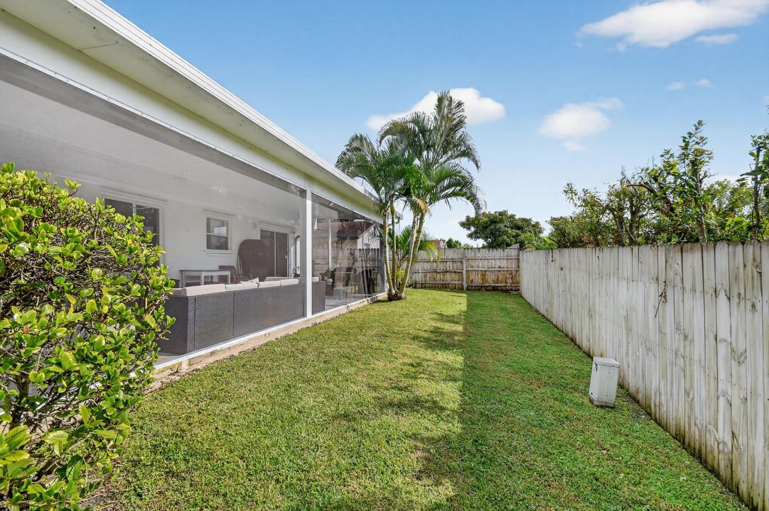 На продажу: $569,000 (3 спален, 2 ванн, 1418 Квадратных фут)