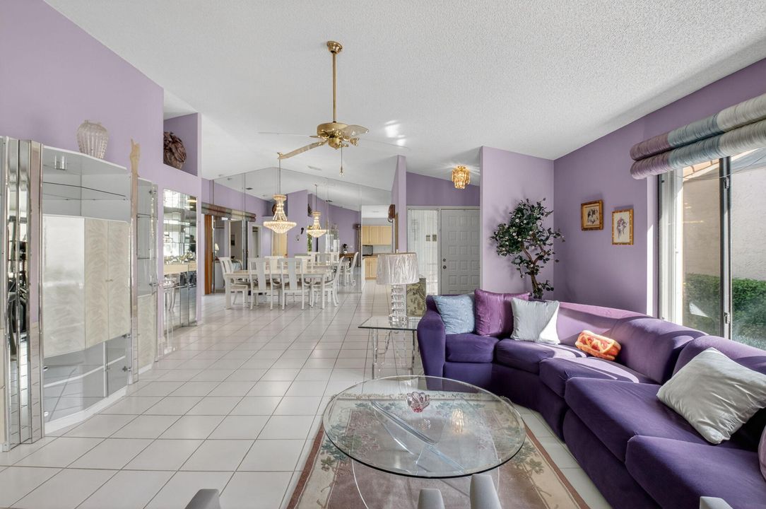 Active With Contract: $849,900 (3 beds, 3 baths, 1952 Square Feet)