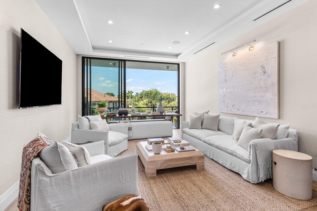 En Venta: $2,650,000 (3 camas, 3 baños, 2035 Pies cuadrados)