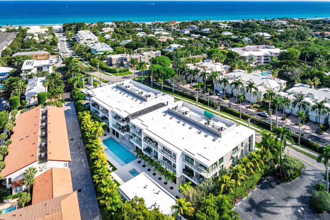 En Venta: $2,650,000 (3 camas, 3 baños, 2035 Pies cuadrados)