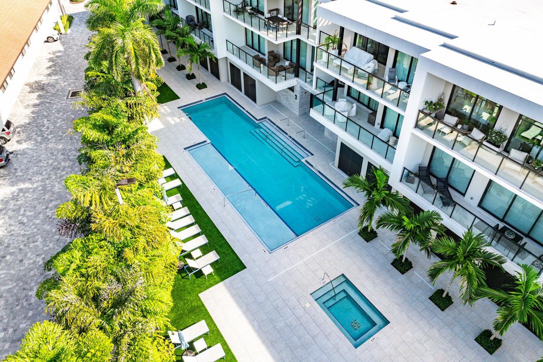 En Venta: $2,650,000 (3 camas, 3 baños, 2035 Pies cuadrados)