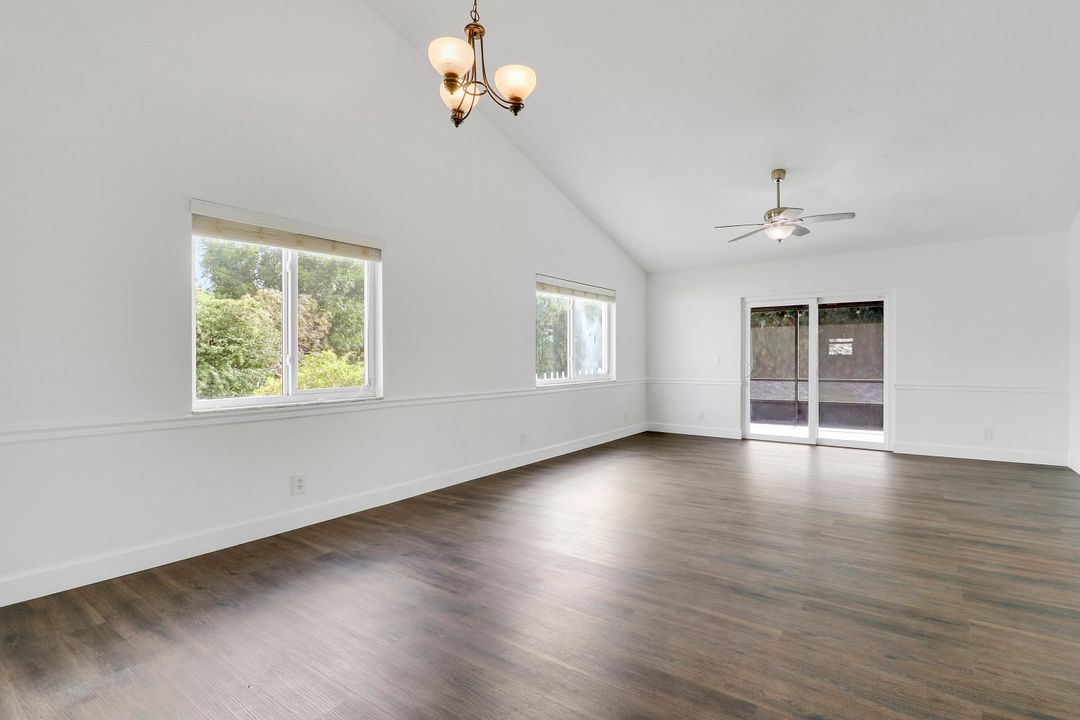 En Venta: $429,900 (3 camas, 2 baños, 1414 Pies cuadrados)