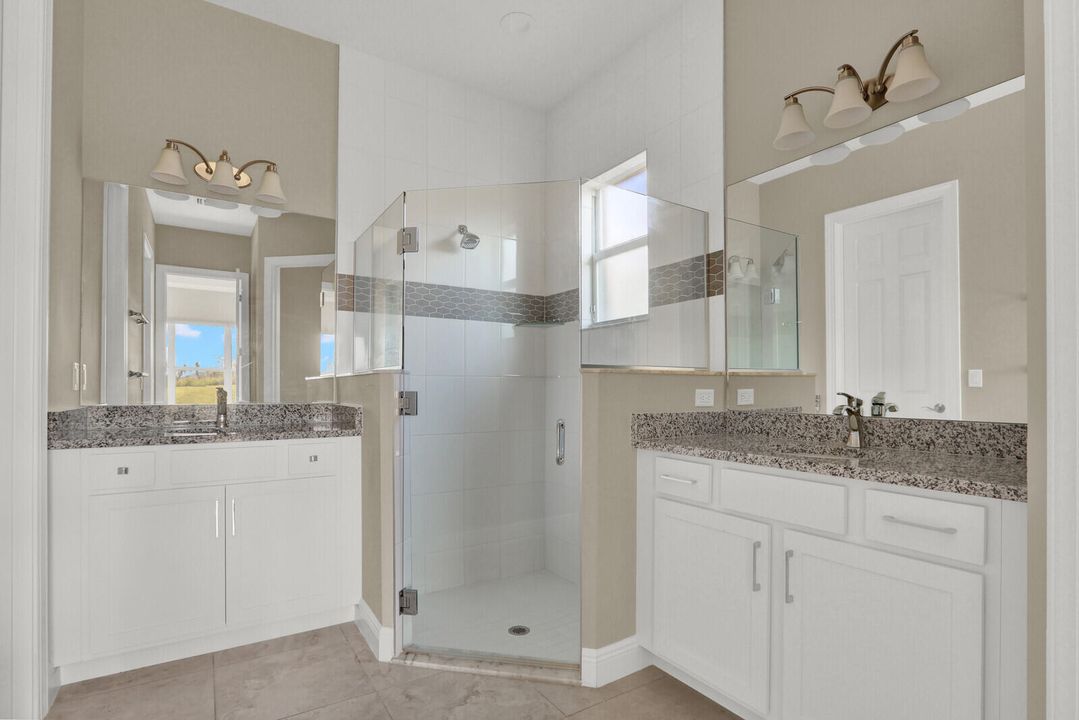 В аренду: $3,300 (2 спален, 2 ванн, 1646 Квадратных фут)