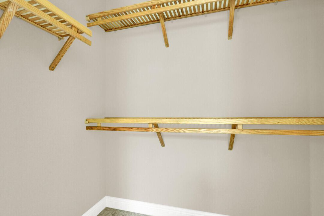 В аренду: $3,300 (2 спален, 2 ванн, 1646 Квадратных фут)