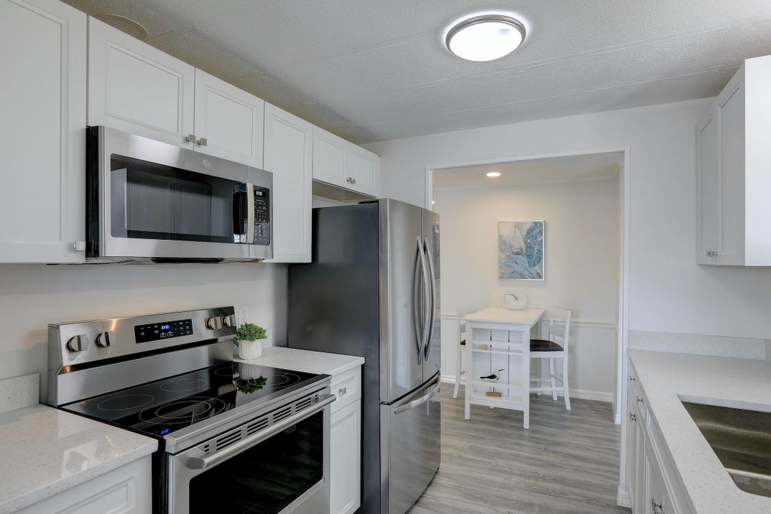 For Sale: $177,000 (2 beds, 2 baths, 1232 Square Feet)