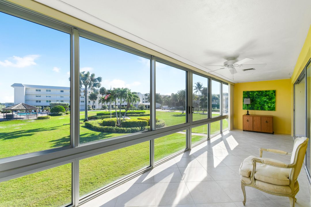 На продажу: $570,000 (2 спален, 2 ванн, 1260 Квадратных фут)