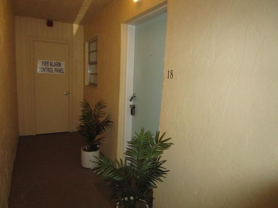 En Renta: $2,000 (2 camas, 2 baños, 934 Pies cuadrados)