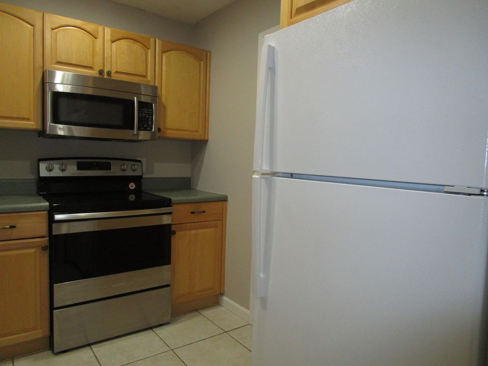 En Renta: $2,000 (2 camas, 2 baños, 934 Pies cuadrados)