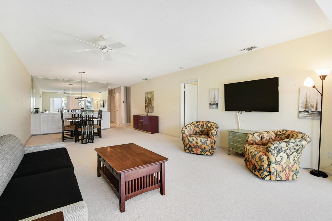 На продажу: $570,000 (2 спален, 2 ванн, 1260 Квадратных фут)