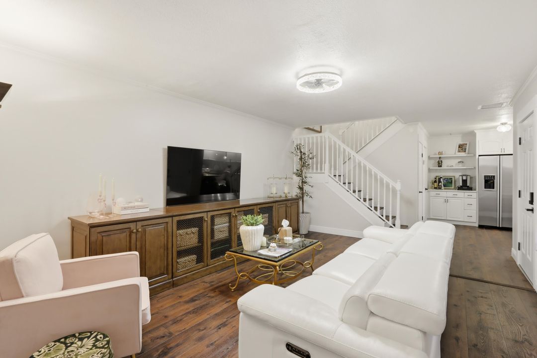 На продажу: $430,000 (2 спален, 2 ванн, 1488 Квадратных фут)