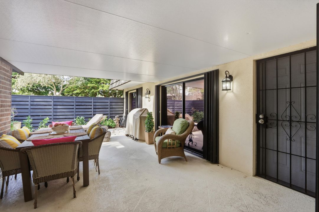 На продажу: $430,000 (2 спален, 2 ванн, 1488 Квадратных фут)