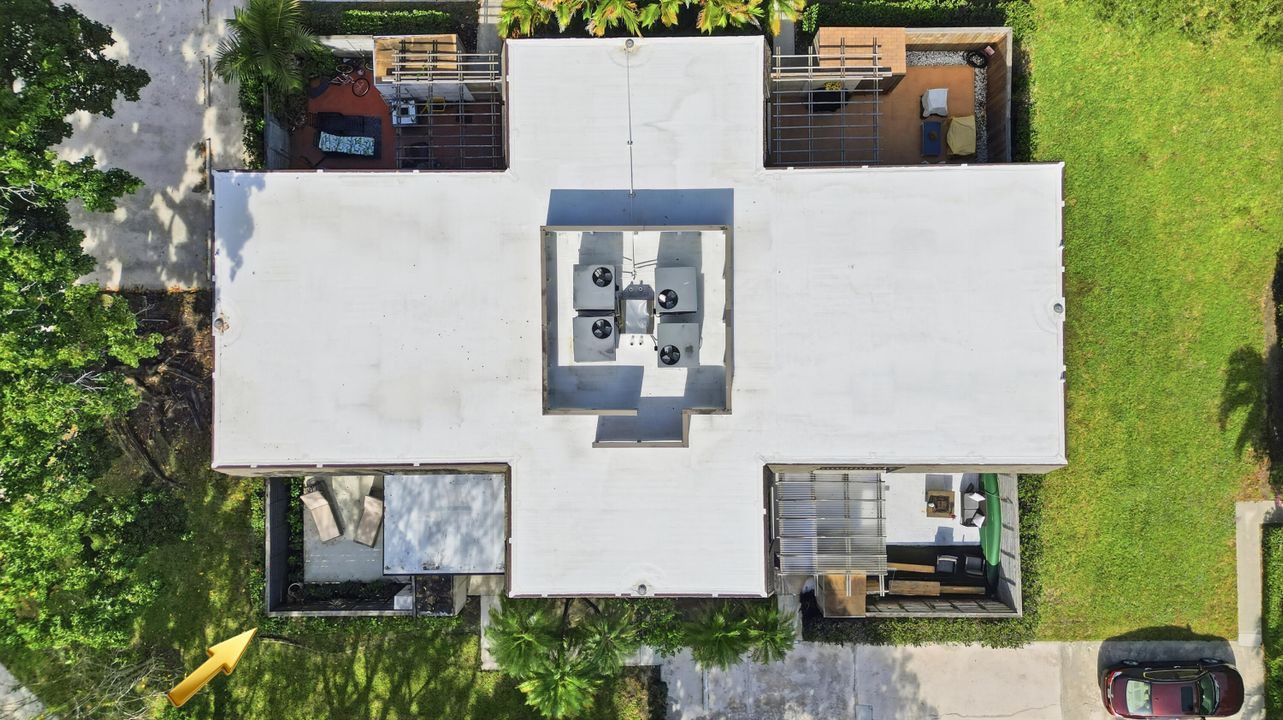 На продажу: $430,000 (2 спален, 2 ванн, 1488 Квадратных фут)